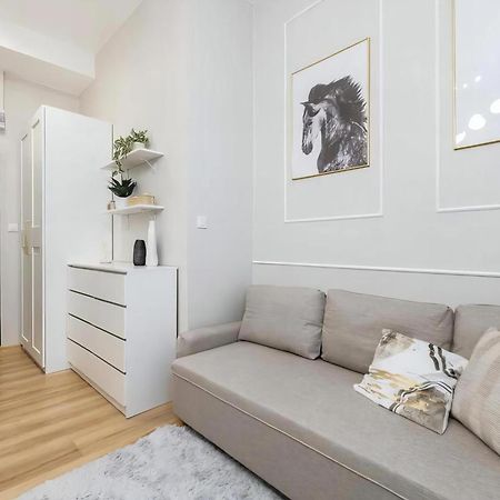 Q2 Warsaw Apartments Εξωτερικό φωτογραφία